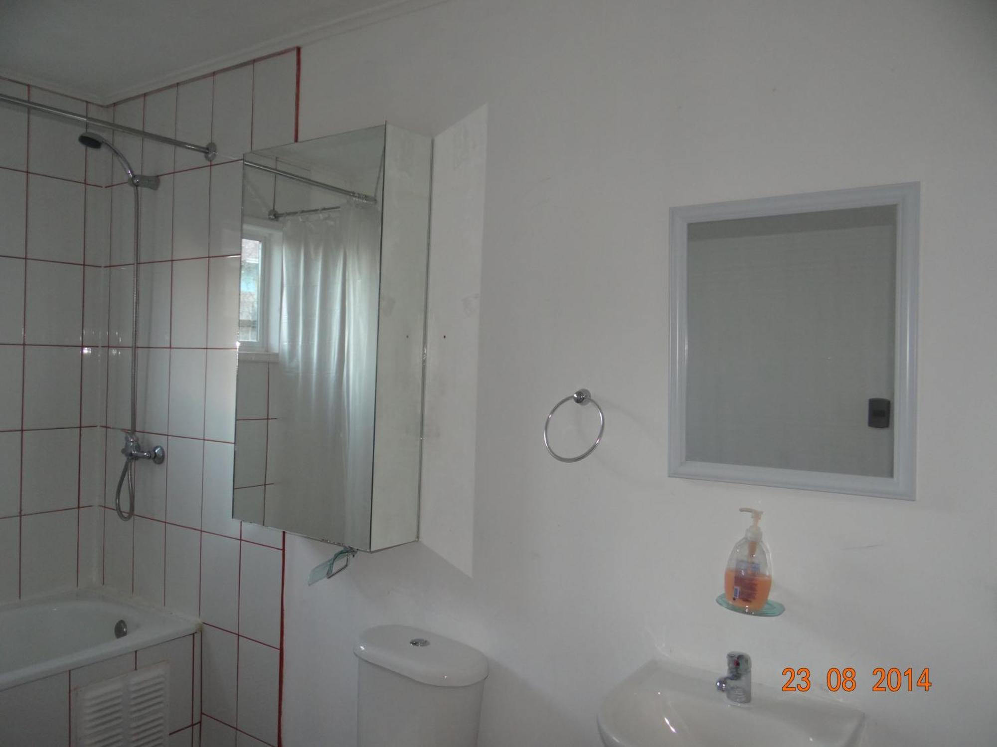Family Room Private Bathroom