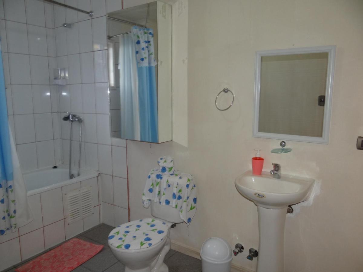 Double Room Private Bathroom